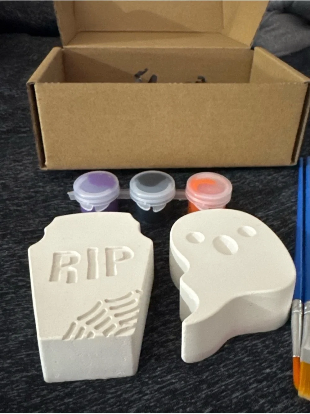 Halloween Paint-Your-Own Ghost & Coffin Ceramic Set - White